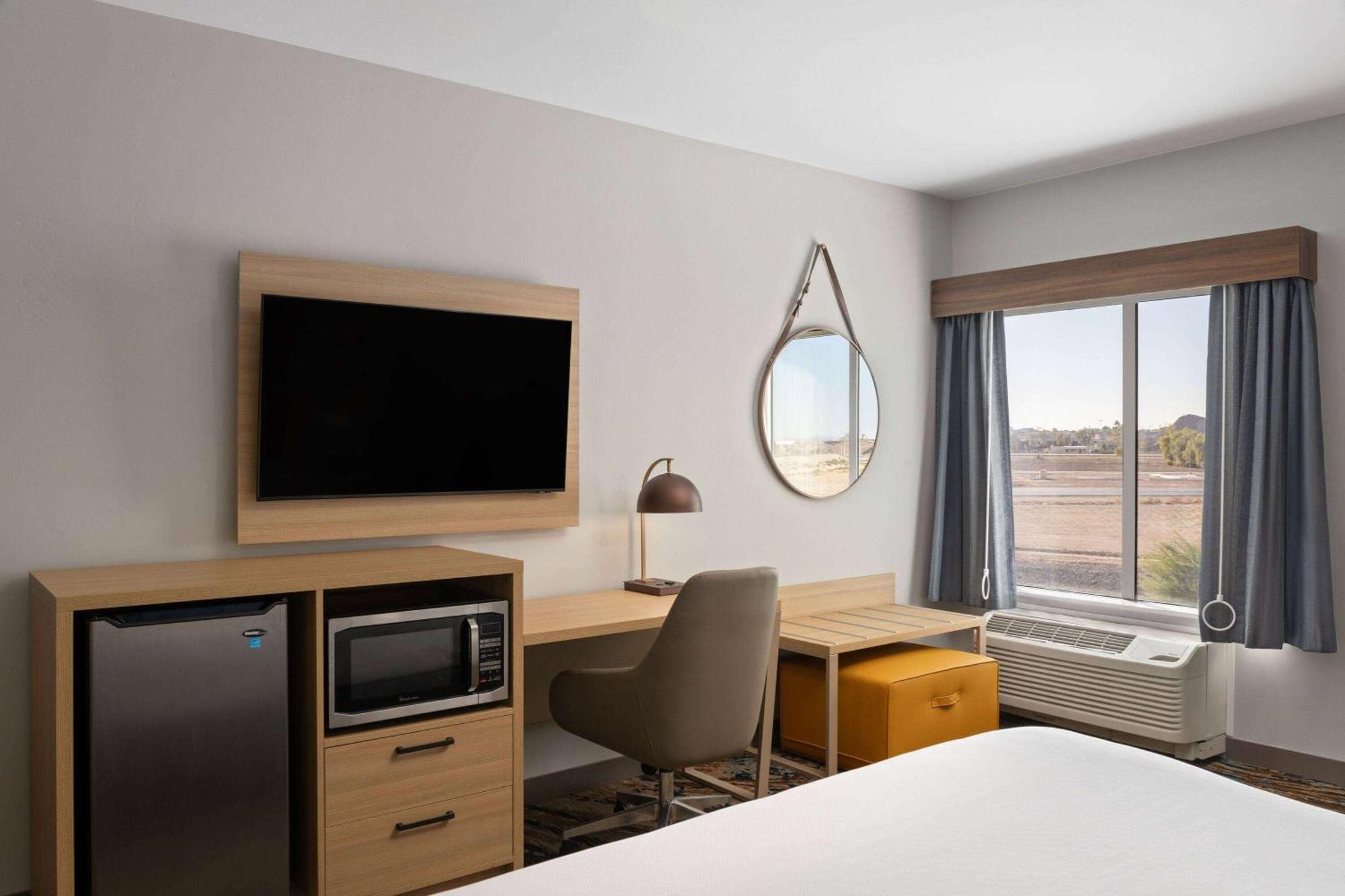 La Quinta Inn & Suites By Wyndham ユマ エクステリア 写真