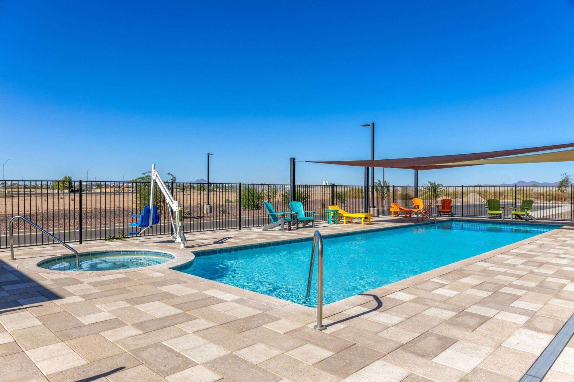 La Quinta Inn & Suites By Wyndham ユマ エクステリア 写真